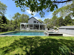 East Hampton summer home with pool & hot tub